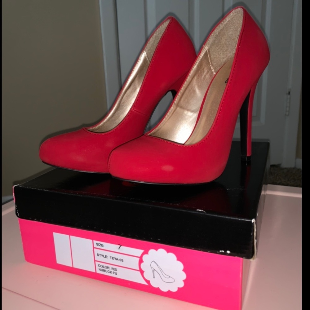 Charlotte Russe | Heels size 7